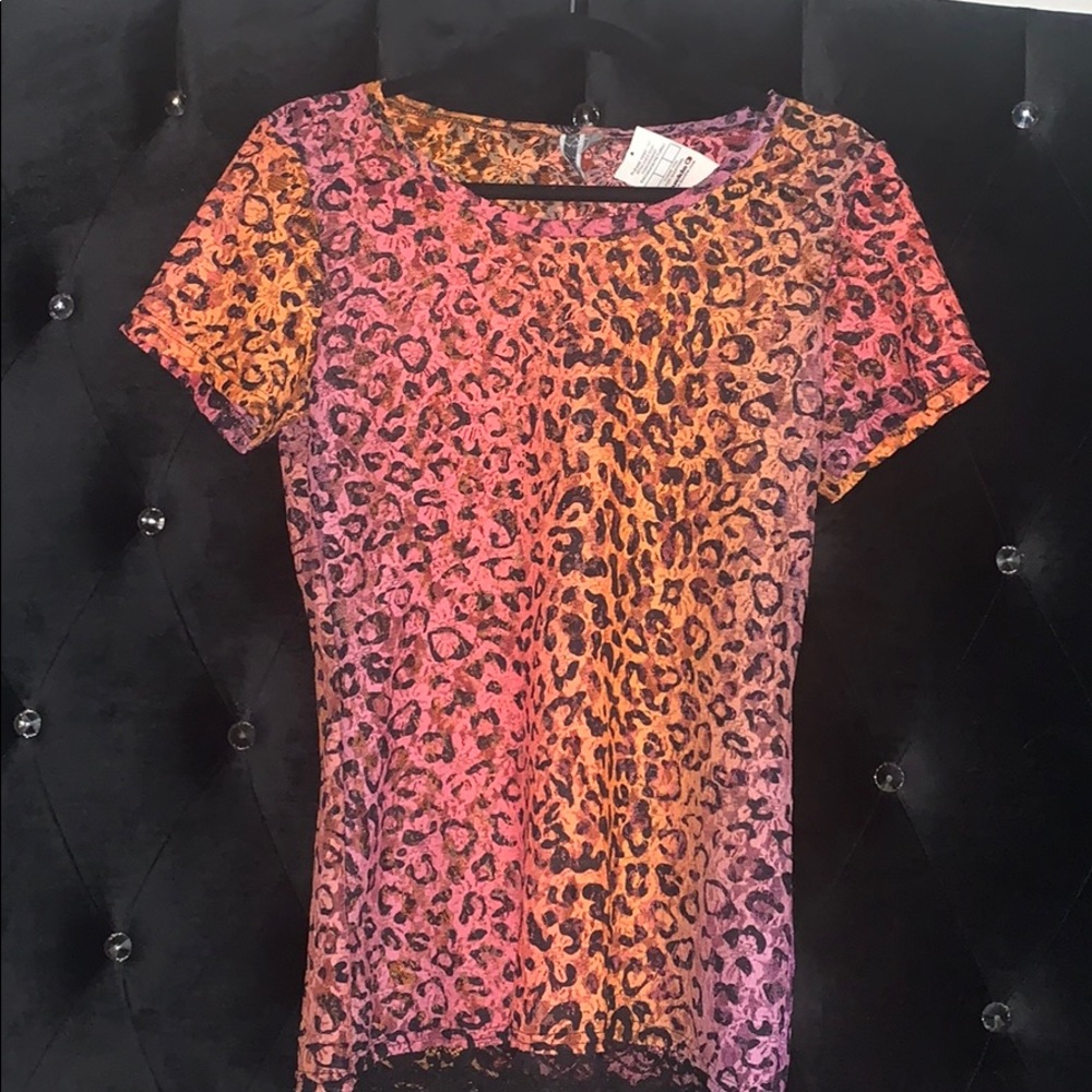 Buckle BKE Women’s Spotted Neon Lace Top.